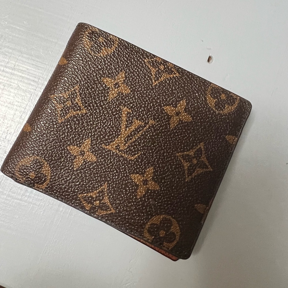 LV Authentic Wallet
